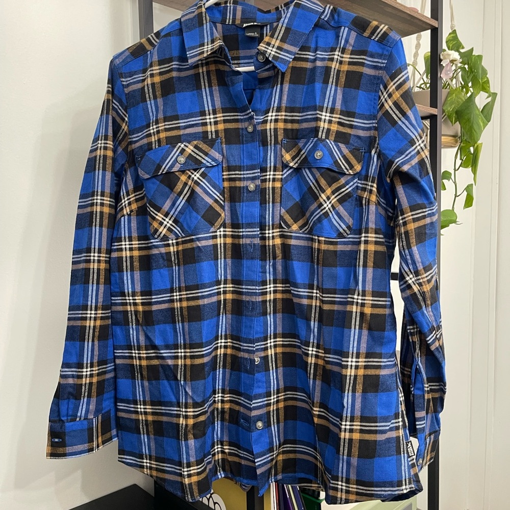 Blue and Black Plaid Women’s Shirt - Eddie Bauer - Like New - Large